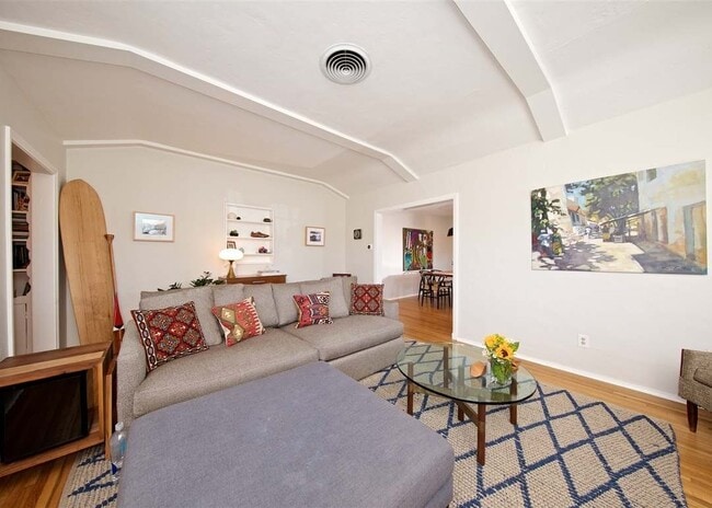 Building Photo - 4405 Utah St