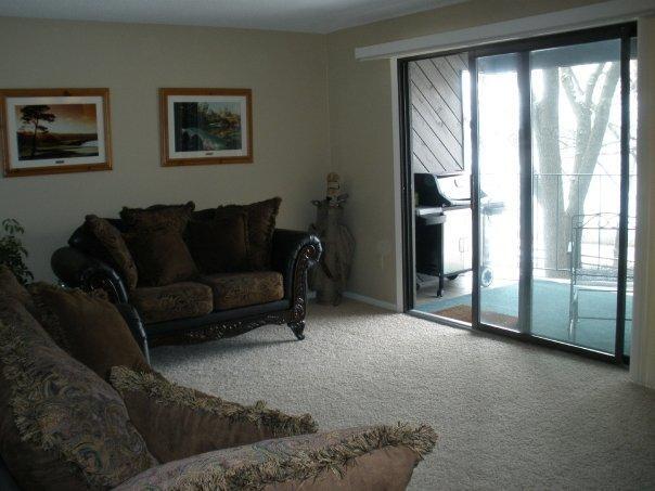 Foto del edificio - 3033 W Lake Calhoun Pkwy