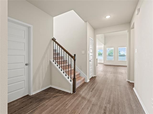 Building Photo - 8998 Delway Dr