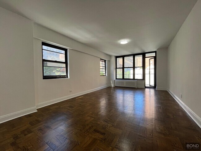 Foto del edificio - 165 E 35th St