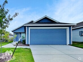 Building Photo - 205 Poplar Pl