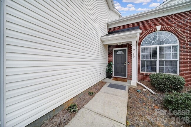 Foto del edificio - 12252 Stratfield Pl Cir