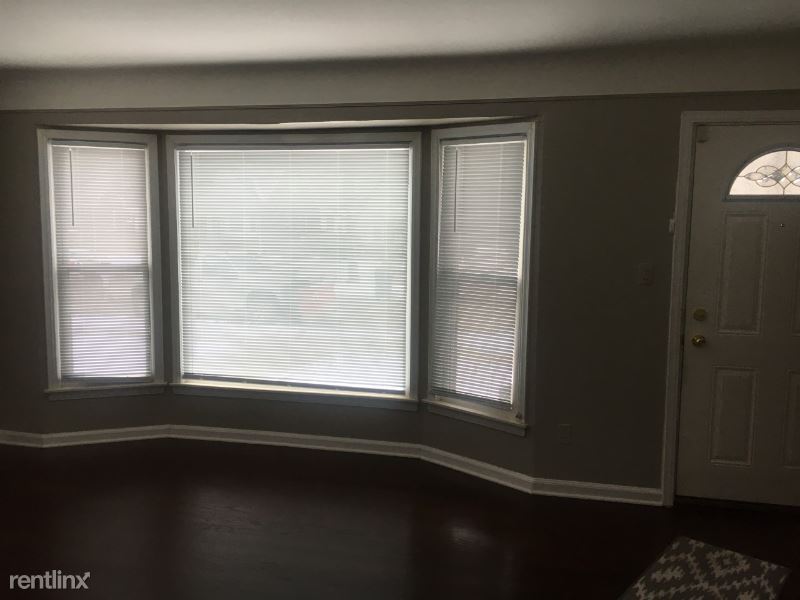 Foto principal - 3 br, 2 bath House - 18660 Birwood Street