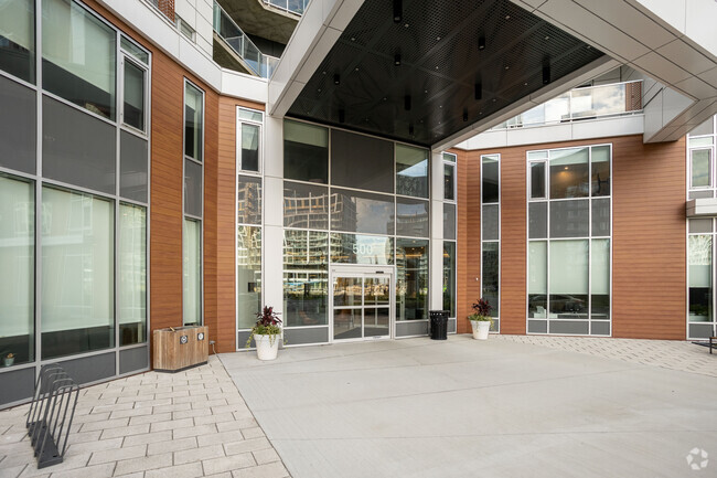 Building Photo - Résidence Jazz Brossard