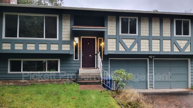 Photo - 24410 Andorra Ct NE House