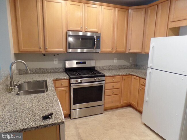 Building Photo - 6285 Aster Haven Cir