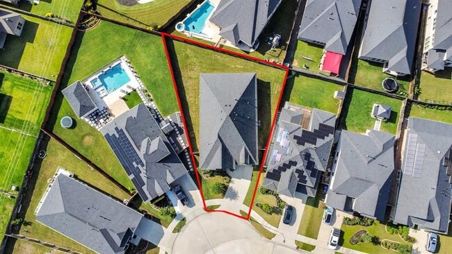 Building Photo - 28646 Monarch Cliffs Dr