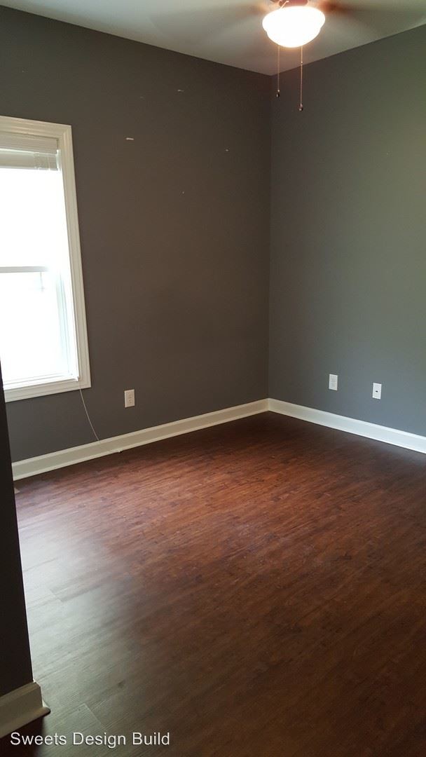Building Photo - 4 br, 2 bath Apartment - 1425-B Park Street