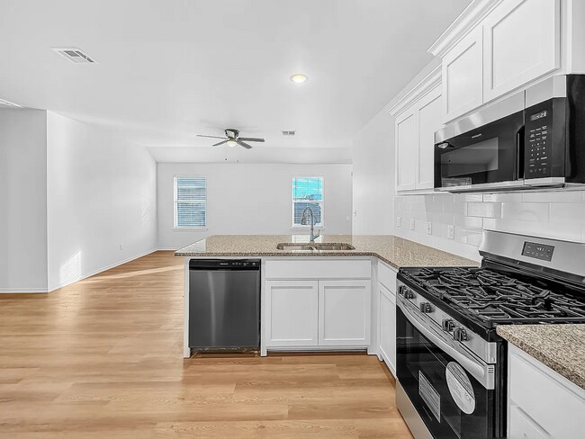 Foto del edificio - Beautiful 3-Bedroom, 2-Bath Home in Chickasha – Move-In Ready!