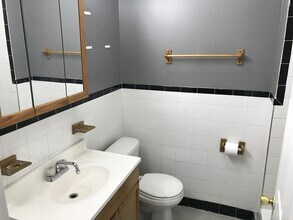 Building Photo - 29 Elberon Pl