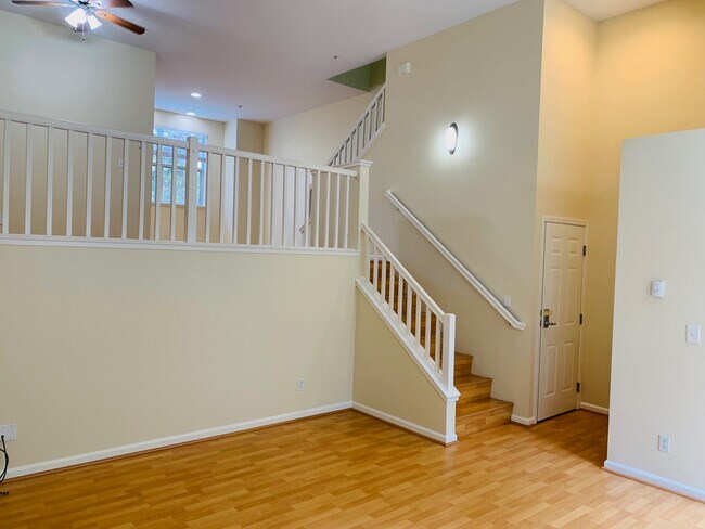 Foto del edificio - 364 Meridian Ave