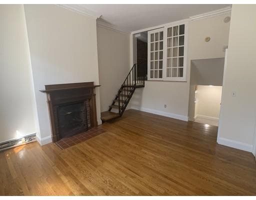 Building Photo - 315 Beacon St