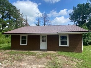 Building Photo - 104 Ed Dr