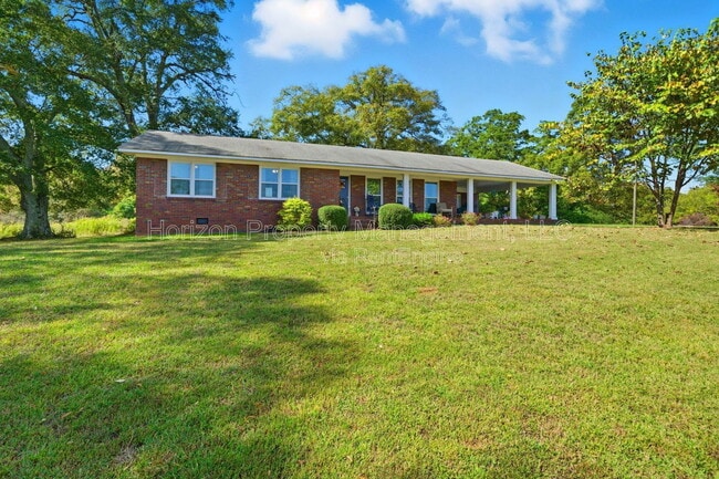 Photo - 8730 Jot Em Down Rd House