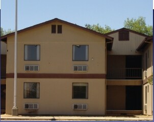 Primary Photo - 1110 Hospital Rd