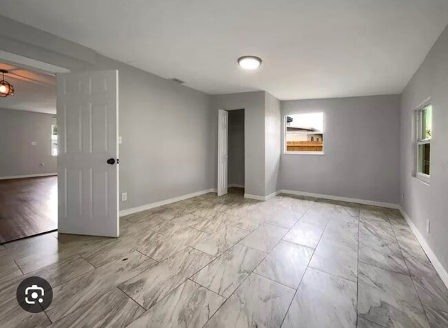 Building Photo - 4011 Mesa Ave