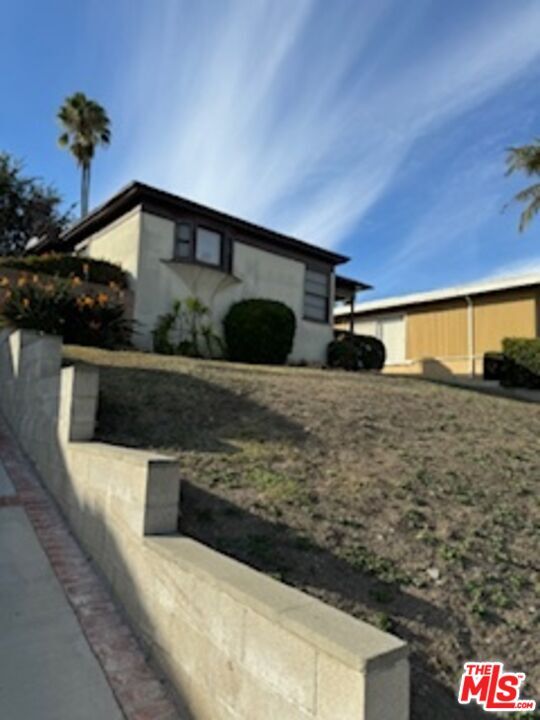 Building Photo - 5101 Hillcrest Dr