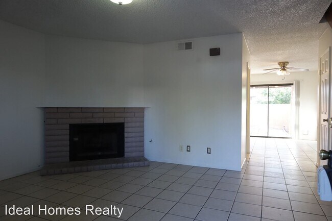 Building Photo - 5266 Lisagayle Ct