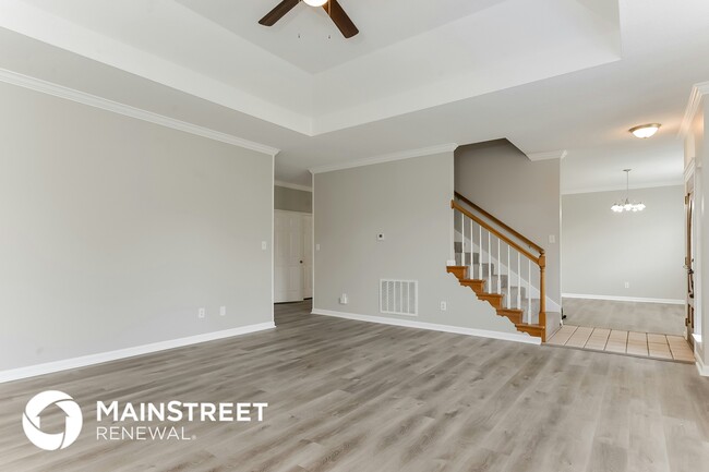 Building Photo - 6005 Russet Meadows Dr