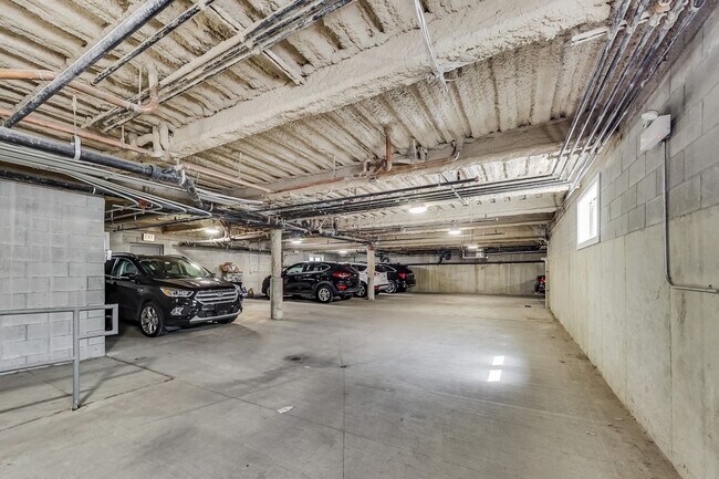 Foto del edificio - 317 W Evergreen Ave