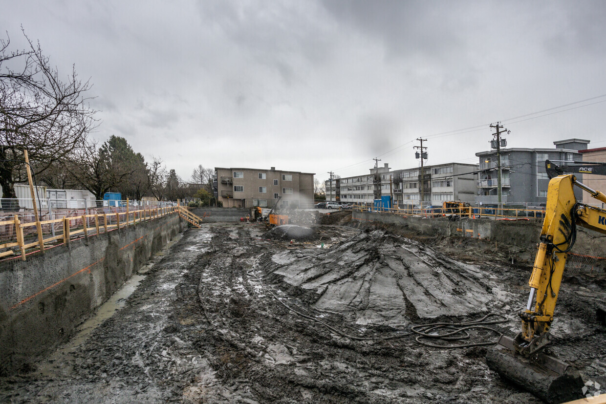 3/2023 - Stratford House