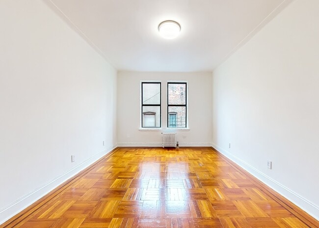 Photo - Edgecombe Avenue Apartment