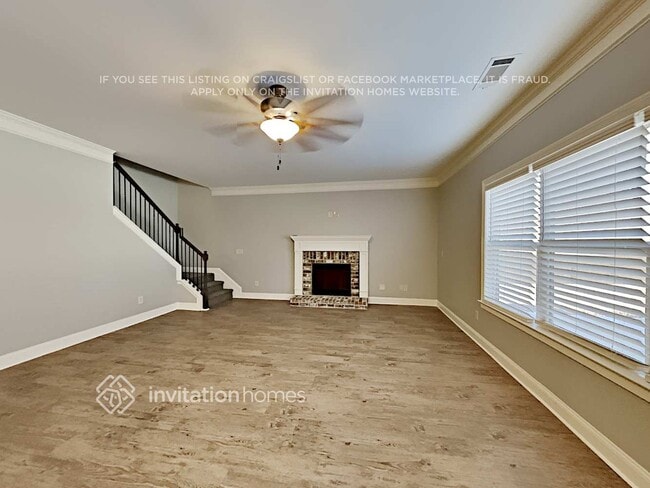 Building Photo - 829 Joy Dr