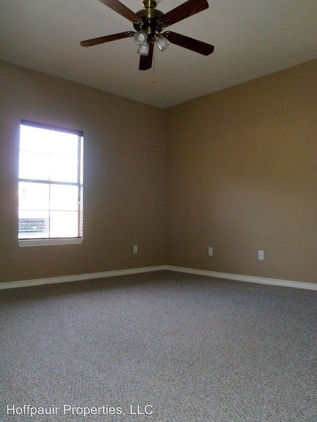 Foto del edificio - 1602 Kirkman St