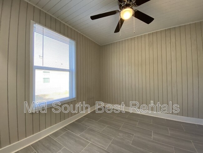 Foto del edificio - 8225 1st St