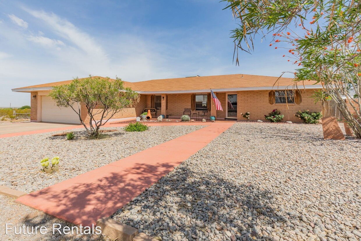 Primary Photo - 3 br, 2 bath House - 1903 Ocotillo Dr