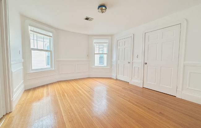 Photo - 98 Harrishof St Apartment