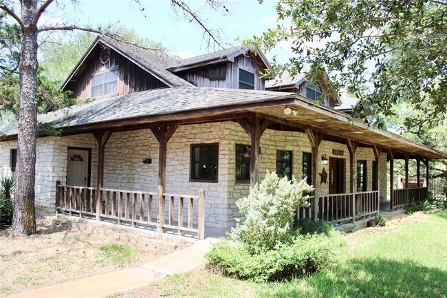 Building Photo - 2662 US-77