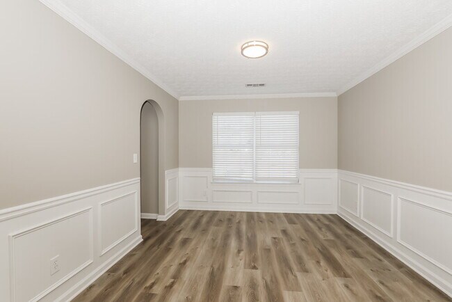 Foto del edificio - 1365 Camelia St