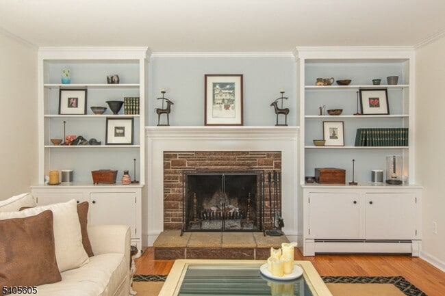 Building Photo - 237 Morris Ave