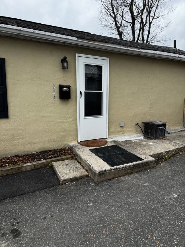 2 Bedroom House Rent - House Rental In Media, PA | Apartments.com