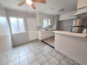 Building Photo - 3050 E 64th St