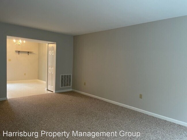 Building Photo - 2 br, 2.5 bath House - 202 Saddle Ridge Dr