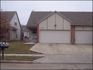 Building Photo - Wesparke Village Apartments