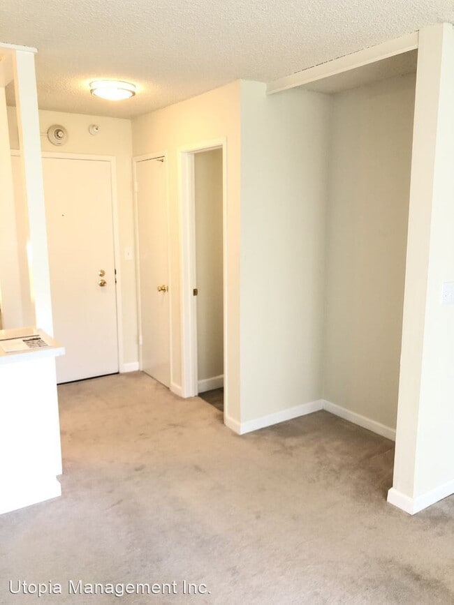 Building Photo - Studio, 1 bath House - 4 Anchor Drive #233