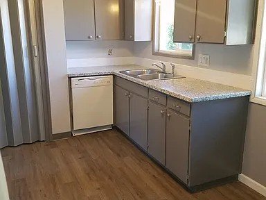 Foto del edificio - 440 N Yamhill St