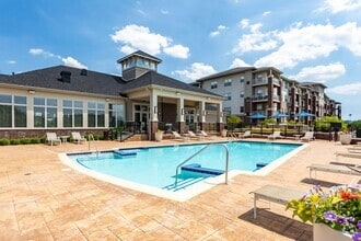 Building Photo - Deer Park Crossing