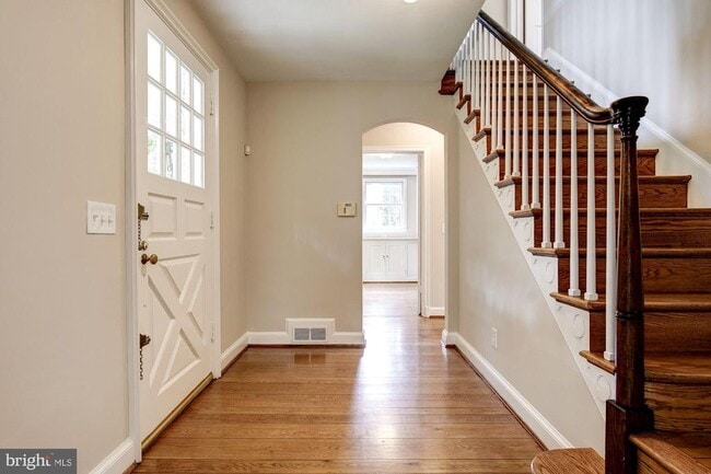 Building Photo - 5013 Brookdale Rd