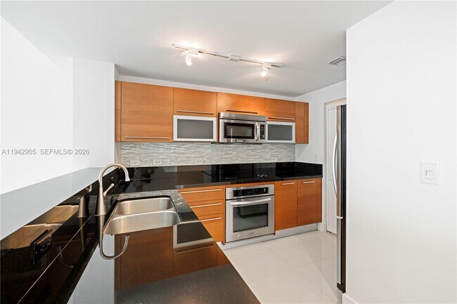 Building Photo - 244 Biscayne Blvd