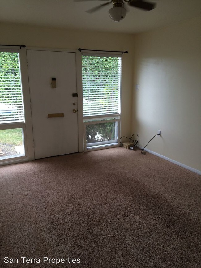 Foto del edificio - 3962 Clairemont Dr