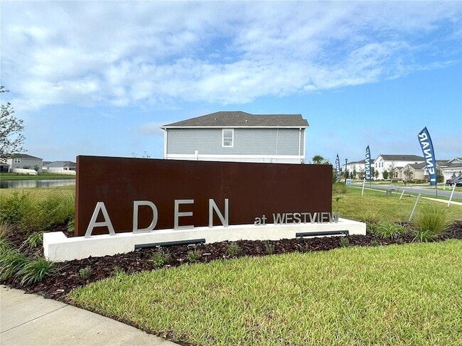 Building Photo - 5683 Ficus Aurea St