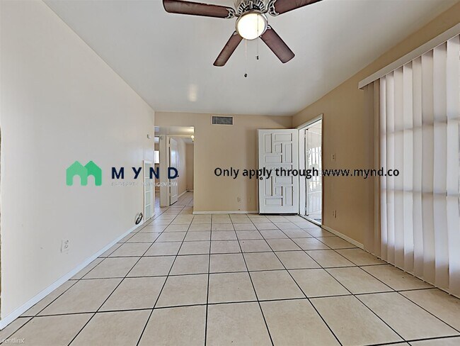 Building Photo - 3 br, 2 bath Apartment - 4435 N 31st Ave
