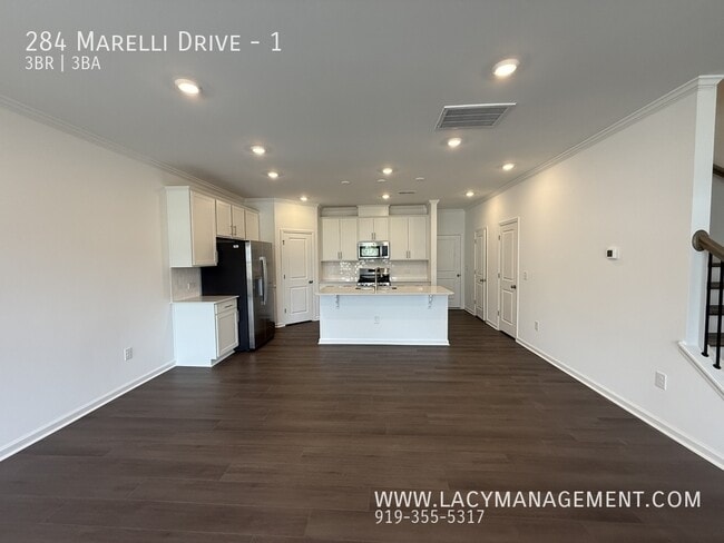 Building Photo - 284 Marelli Dr