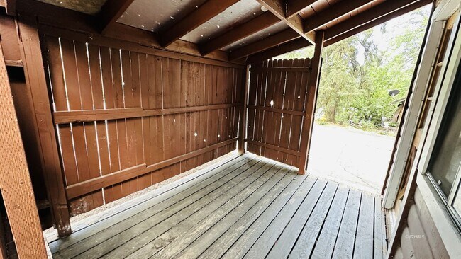 Foto del edificio - 1+ Bed in Idyllwild