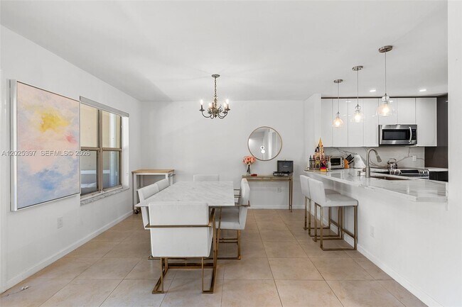 Foto del edificio - 7140 SW 55th Ter W