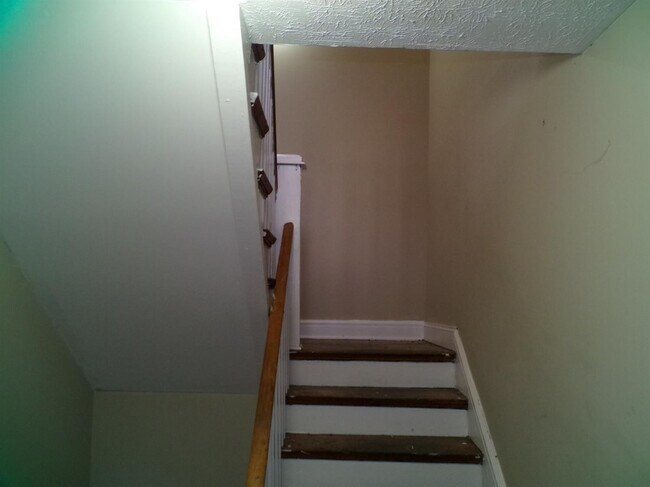 Foto del edificio - 6 Dogwood Ln